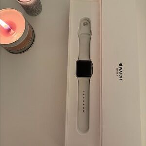 Apple Watch Series 3 - White